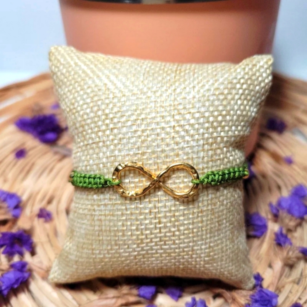 Gold-plated infinity bracelet